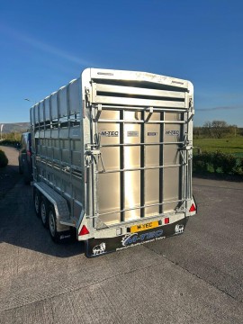 M-Tec 7ft High 14x6ft Tri Axle Livestock Trailer